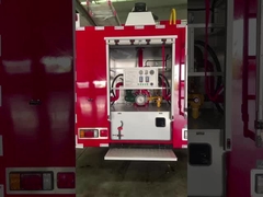 HOWO SINOTRUK RHD 4*4 泡タンク 消防車