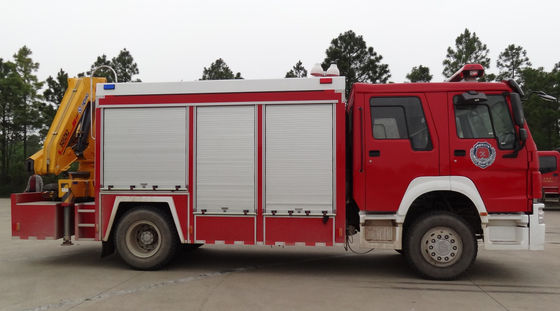 350hp Emergency Rescue Fire Truck Red Colour Diesel Fuel Type