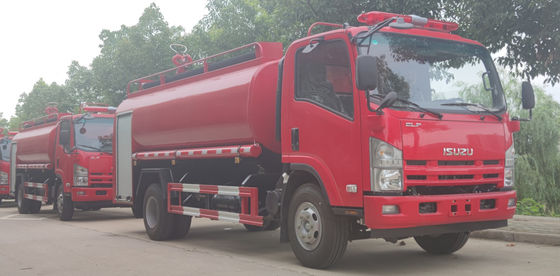 ISUZU 139kw Water Tank Fire Truck 6 Wheeled 8000L Capacity Multipurpose