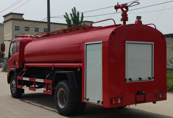 HOWO 118KW Water Tank Fire Truck 4x2 9000L Capacity For Fire Fighting