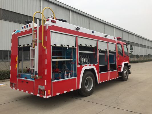ISUZU 6 Ton Foam Fire Fighting Truck With 300kg Foam Tank Capacity