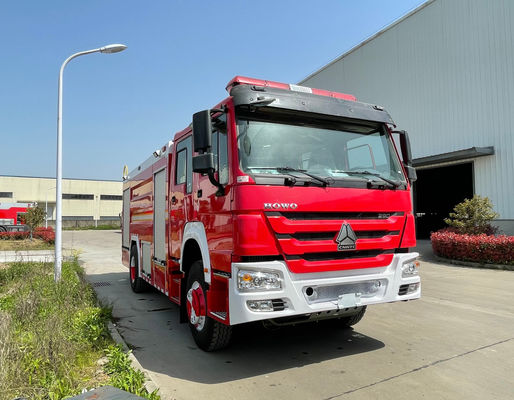 HOWO 8トンの消火活動の緊急救助のための泡の普通消防車228kw 6x4