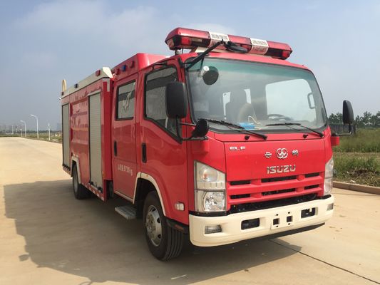 泡が付いている小型 190 HP ISUZU 4X2 4000L 消防車