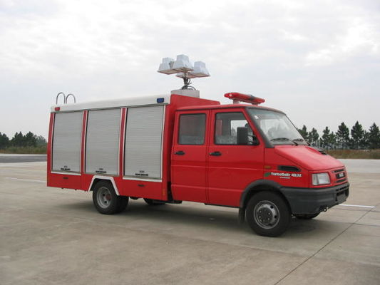 IVECO 95KW Light Rescue Fire Truck 6 Wheeled For Emergency Firefighting